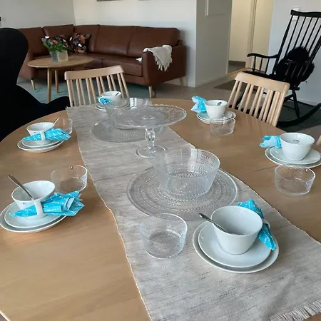 Appartamento Tilava Kattohuoneisto Suurella Parvekkeella *