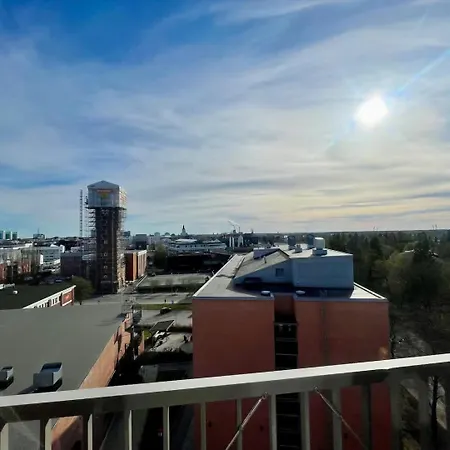 Tilava Kattohuoneisto Suurella Parvekkeella Oulu